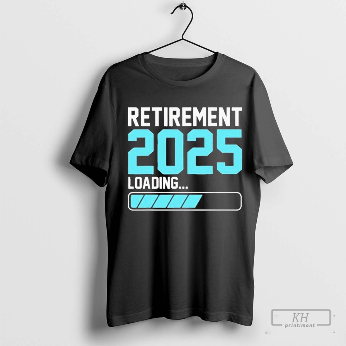 Retirement 2025 Loading Funny Retiring Retired Gift T Shirt