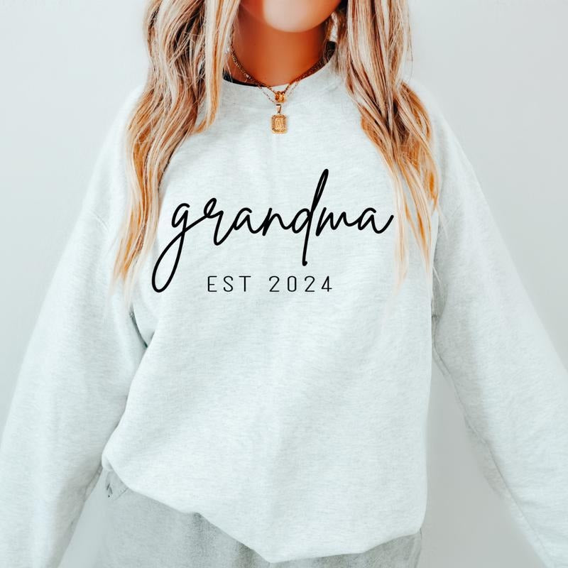 Grandma Sweatshirt, Gift for Grandma, Mother's Day gift, Grandma Est. Sweatshirt, Casual Cotton Sweatshirt Unisex True to Size, Womenswear, Custom Sweatshirt