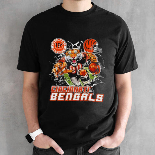 Mascot Breaking Through Wall Cincinnati Bengals Vintage Shirts