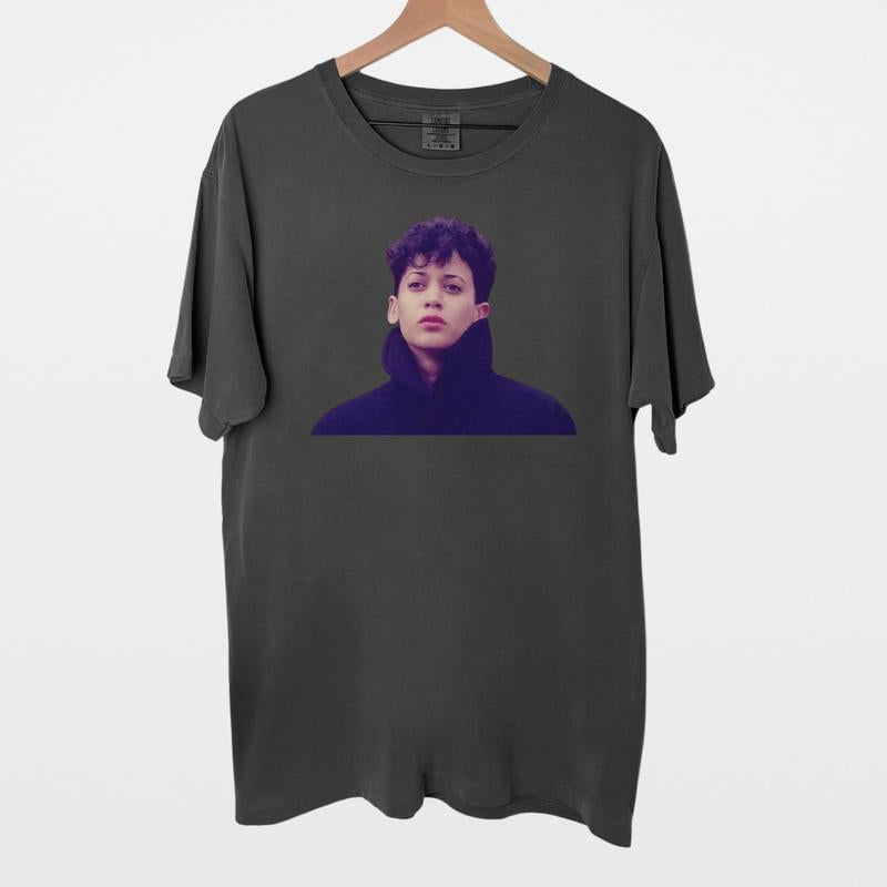 Vintage Young Kamala Harris 80s Retro Photo 2024 Feminist T Shirt, Presidential Election Voting Shirt, Pro Choice Tshirt Gift Anti Trump