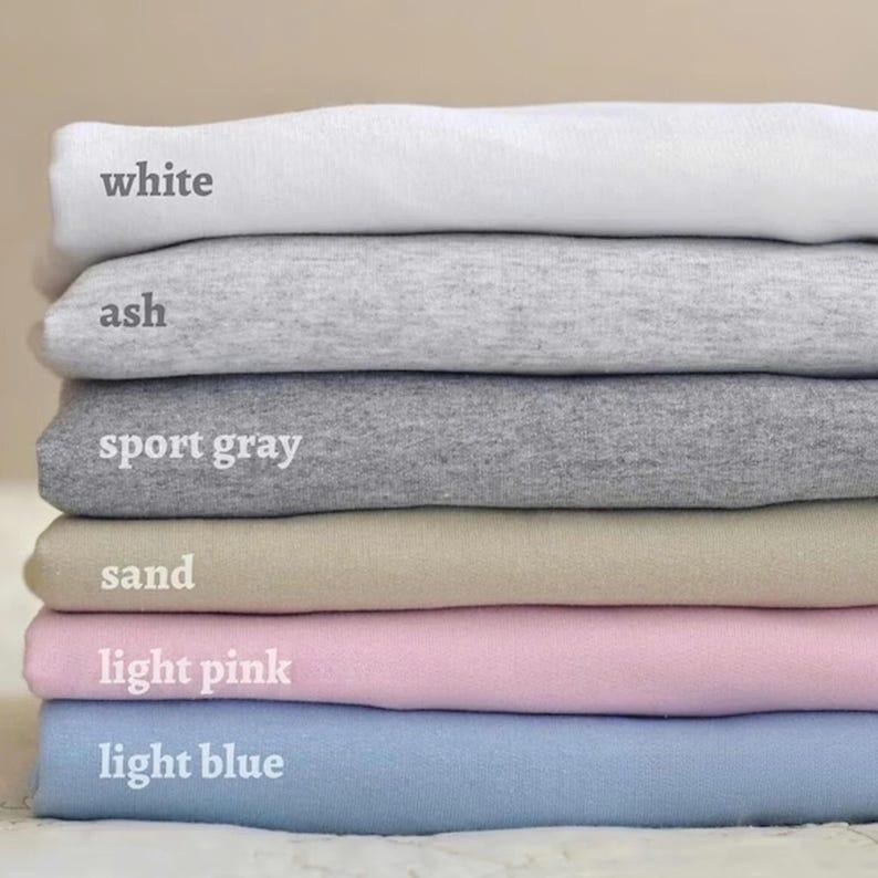 Detroit Football Sweatshirt, Vintage Style Detroit Football shirt, Sunday Football Crewneck Fabric Menswear Collar