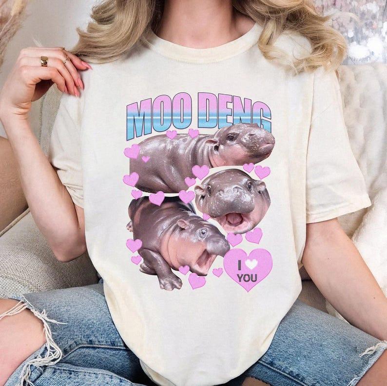 Moo Deng Bouncy Pig T-Shirt, Cute Thai Hippo Shirt, Unisex Retro Graphic Tee, Fun Pygmy Hippo Design, Comfortable Casual Wear