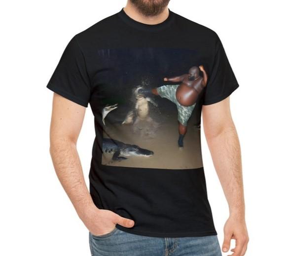 Man Kick Alligator In Swamp Shirt t-Shirt, Gator, Crocodile, funny Shirt