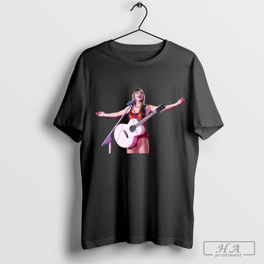 Taylor Swift Perform Ã¢â‚¬ËœFortnight,Ã¢â‚¬â„¢ Ã¢â‚¬ËœBut Daddy I Love HimÃ¢â‚¬â„¢ at The Eras Tour in Paris T-Shirt