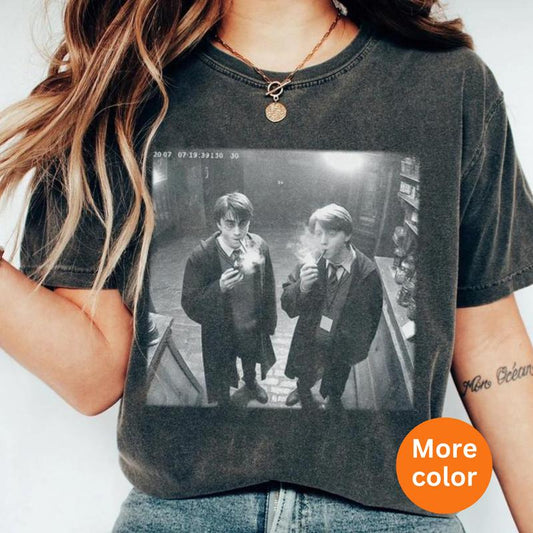 Harry and Ron Smoking Shirt, Wizarding Fan Funny 90s Vintage Meme Tee, Unisex T-Shirt for Men and Women, Graphic Tee for Potter Fans, Retro Magic Shirt, Funny Gift, Streetwear Top, 90s Graphic T-shirt  Cotton Tshirt Comfort Womenswear