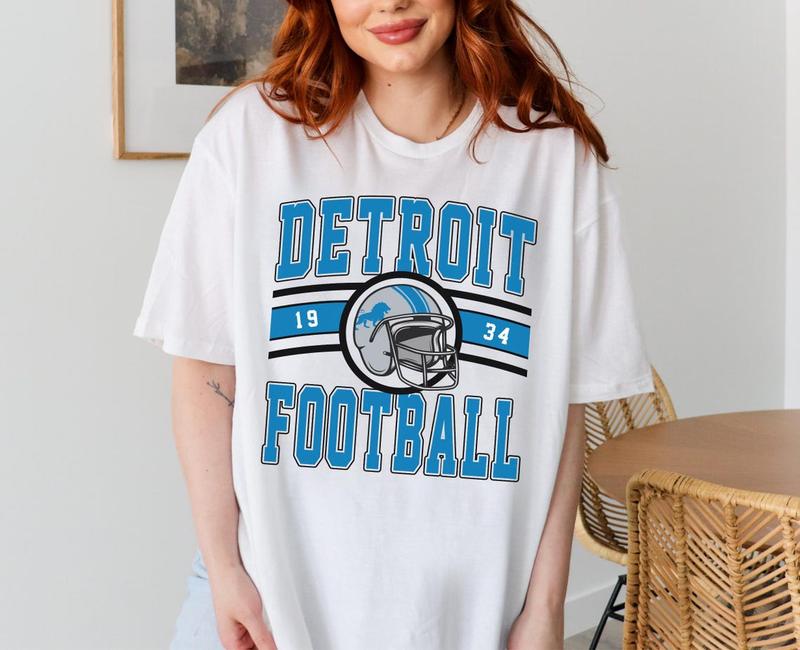Vintage Detroit Football Crewneck Sweatshirt, Detroit Sweatshirt, Retro Detroit Football Sweatshirt, Detroit Fan Gift