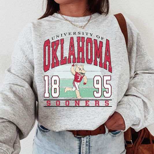 Oklahoma Sooners Vintage NCAA Sweatshirt, College Football Shirt, Classic Gift for Fans, Vintage Sport, Unisex Cotton Style, Comfortable Wear