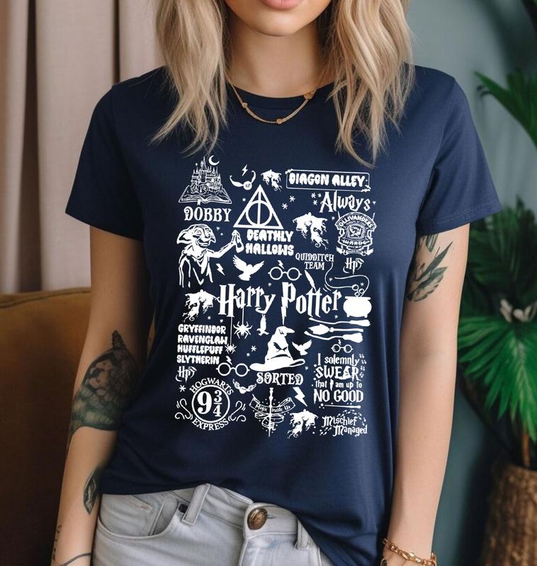 Vintage Wizard World HP Sweatshirt, Hogwarts Shirt