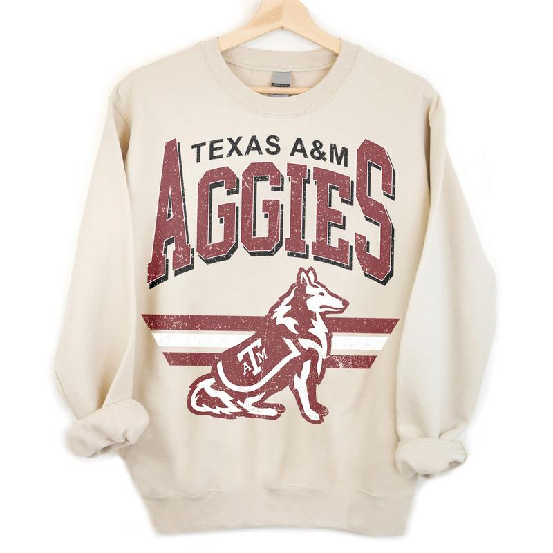 Texas A&M Aggies Vintage Football NCAA Sweatshirt - Tshirt - Hoodie, Texas A&M University Unisex Football NCAA Shirt, Unisex Vintage NCAA Shirt, Class