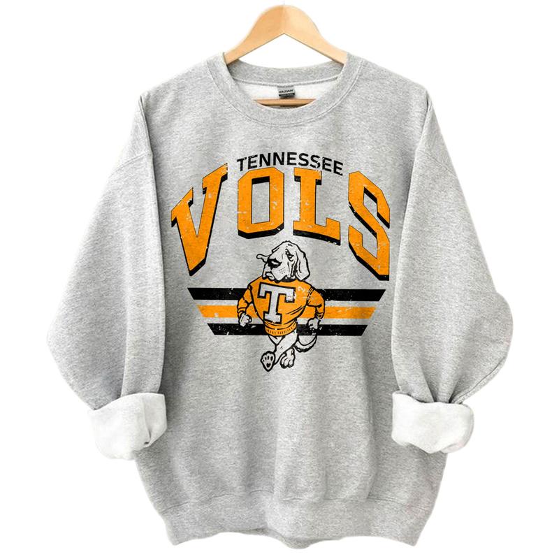 6. Tennessee Volunteers Vintage NCAA Sportswear, Graphic Basketball and Baseball Shirt, Classic Hoodie for Men and Women