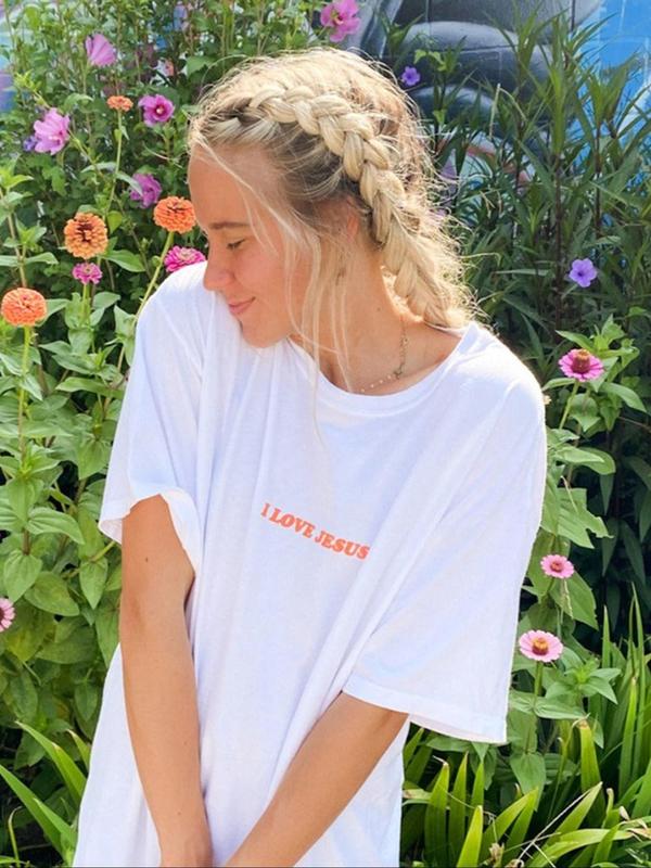 Women's Letter Print Round Neck Tee, Graphic Tees, Vintage Casual Graphic Drop Shoulder Short Sleeve T-shirt For Daily Wear, Trendy Ladies Summer Outf