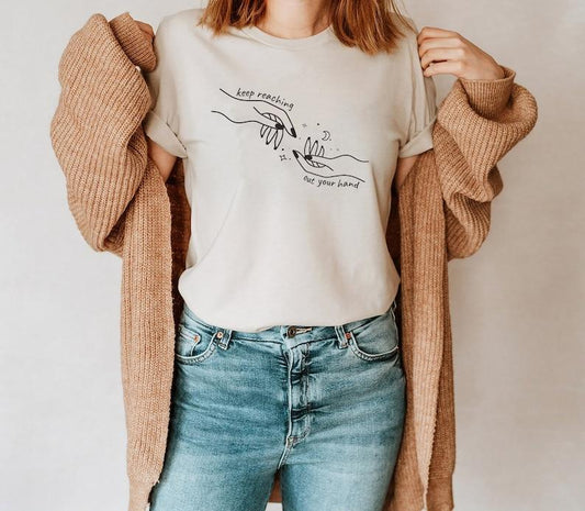 SJM - Keep Reaching Out Your Hand T-Shirt, Bookish t-shirt, ACOSF, ACOTAR tshirt, Fantasy Fiction Shirt, actor merch, bookish merch