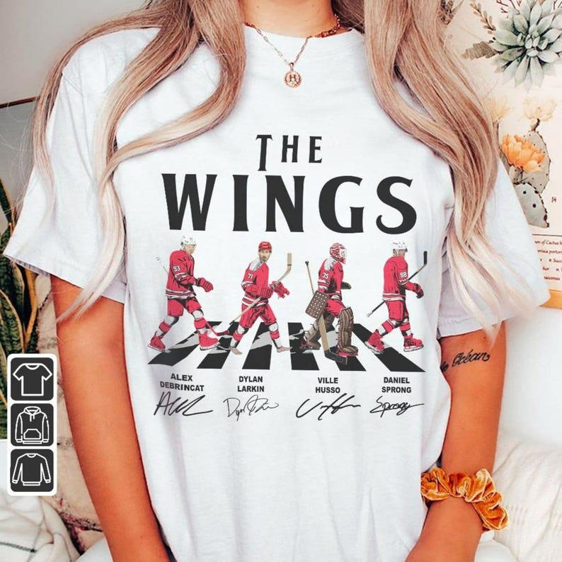 Wings Walking Abbey Road Signatures Ice Hockey Shirt, Alex DeBrincat, Dylan Larkin, Daniel Sprong, Ville Husso, Detroit Red Vintage