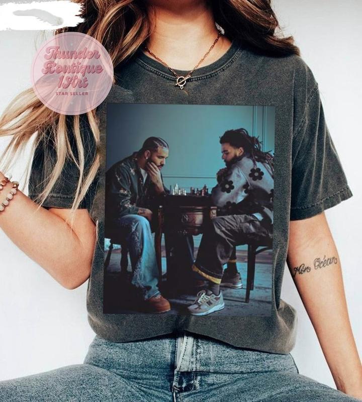Vintage Drake J.Cole It's All a Blur Tour 2024 Shirt,Retro Big As The What Tour 90s Rap Shirt,Hip Hop Rap Sweatshirt,Gift for Fans - Unisex T-Shirt, H