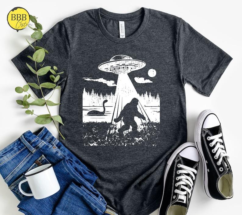 Bigfoot Shirt, Sasquatch , Funny Bigfoot Shirt, Loch Ness Monster Shirt, Ufo Alien Casual Collar Cotton Fabric Menswear Soft