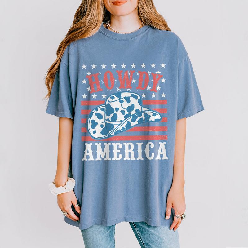 Howdy America Shirt, 4th Of July T-Shirt, Cowboy Style Patriotic Tee, Independence Day Celebration, USA Flag Design, Retro American Pride Shirt, Women's Casual Wear, Comfortable Summer Top, Western July 4th Outfit