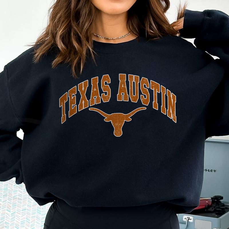 12. Texas Longhorns NCAA Vintage Football Sweatshirt, University of Texas Unisex Crewneck Classic Sports Pullover