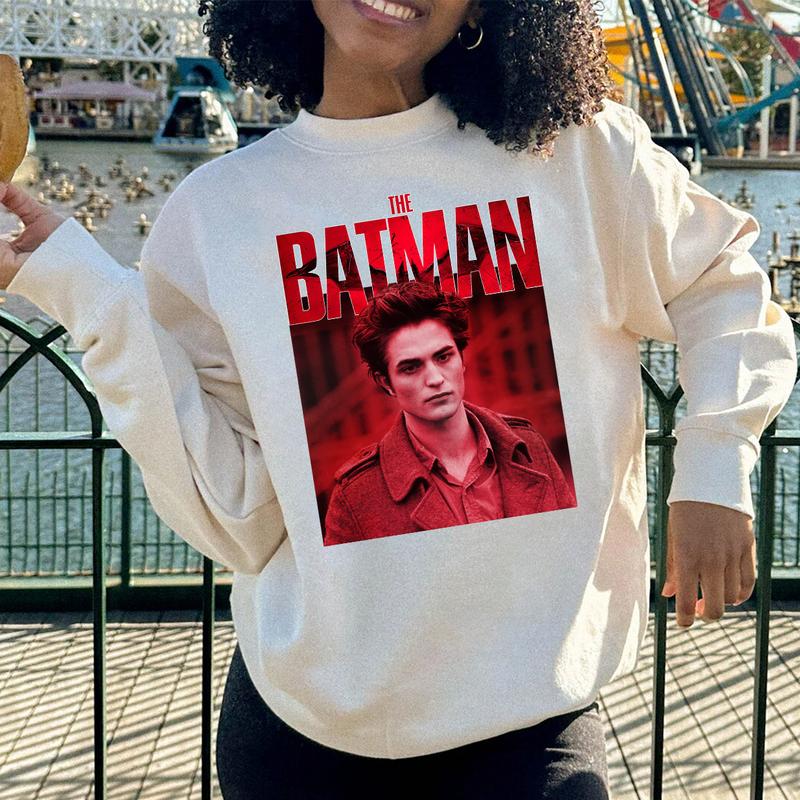 Robert Pattinson T Shirt, Edward Cullen Vintage T-Shirt, Graphic Unisex T-shirt