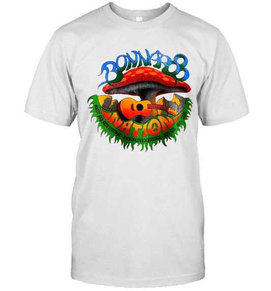 Cropped Bonnaroo Graphic Shirt