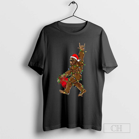 Santa Bigfoot Christmas Lights Rock Funny Sasquatch Believe T-Shirt