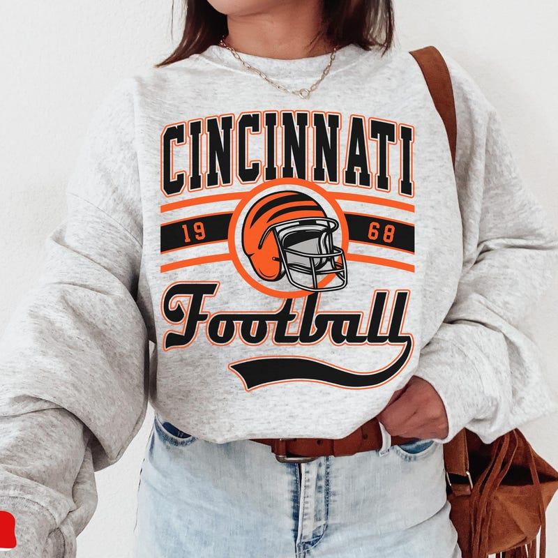 Vintage Cincinnati Football Crewneck Sweatshirt / T-Shirt, Bengals Sweatshirt, Cincinnati Game Day Shirt, Bengals Fans Gift