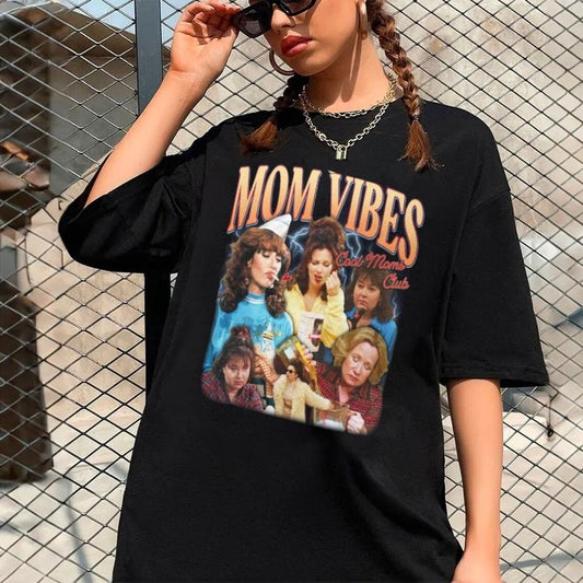 90Ã¢â‚¬â„¢S Mom Vibes Shirt, Funny Mom Tee, Cool Moms Club Shirt Design, Funny Mom Life Shirt, Mother's Day Gift, Cool Mom Gifts, Unisex Short Sleeve Tee Shi