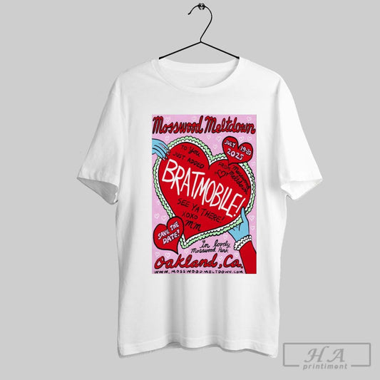 Poster Mosswood Meltdown Oakland Ca July 19 20 2025 Bratmobile In Lovely Mosswood Park T Shirt
