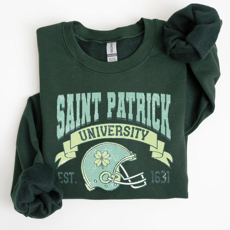 St Patrick University, Vintage, College, Ireland, Football, St Patrick's Day Sweatshirt, Women's Crew Neck, Crewneck