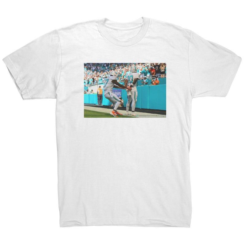 Tyreek Hill Arrested Celebration T-Shirt Classic Collar Decoration Cotton Fabric Jersey Menswear Top Graphic