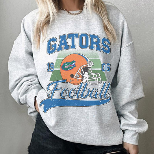 22. Florida Gators Vintage NCAA Sweatshirt, University Sports Shirt, Classic Apparel Gift Collection for Fans