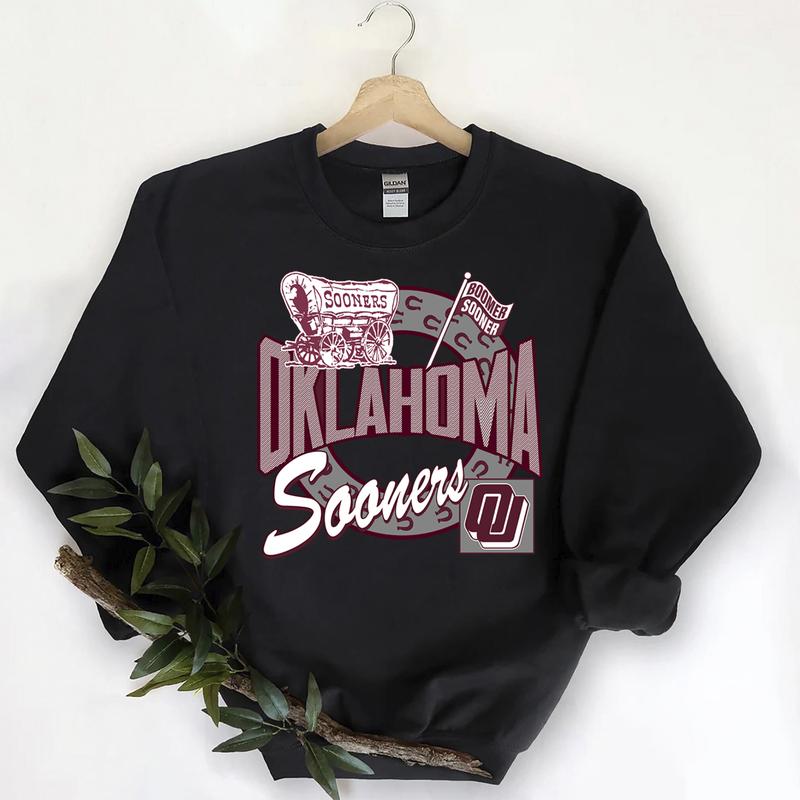 25. Oklahoma Sooners Vintage NCAA Sportswear, Hoodie, Cotton Sweatshirt, Classic University Team Apparel MenÃ¢â‚¬â„¢s Gift