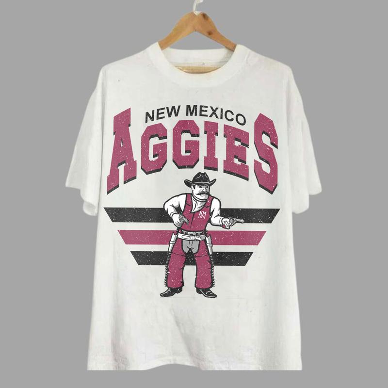 28. New Mexico State Aggies Vintage NCAA Sweatshirt, University Team Shirts, Classic Apparel Gift for Football Fans