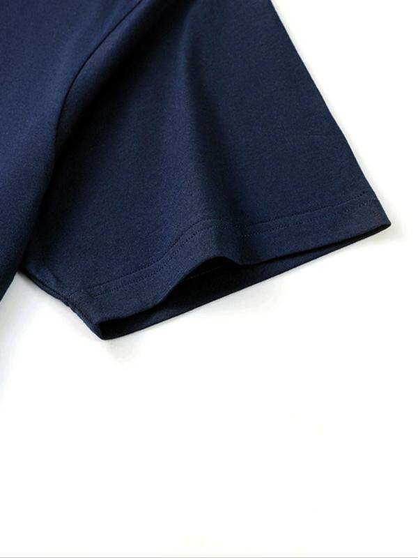 Men's Bull Head & Letter Print Round Neck Graphic Tee,Â Graphic Tees for Men, T Shirts for Men, Regular Fit Casual Short Sleeve Crew Neck T-shirt, Fashion Men'sÂ Men's T Shirts Summer Top for Daily Wear