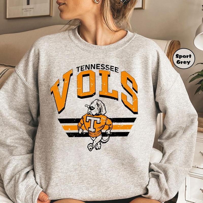 Vintage Tennessee Volunteers Team Sweatshirt, Graphic NCAA Sport Shirt, Tournament Champions Shirt, Vintage University Tennessee Unisex Top Football Basketball Shirt Fit Sweaters Womenswear Hoodie