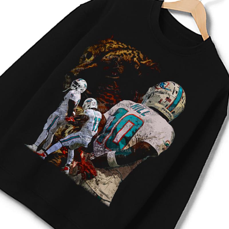 Tyreek Hill Graphic Sweatshirt Cheetah Football Hands Behind Back Celly TD Celebration Sweatshirt