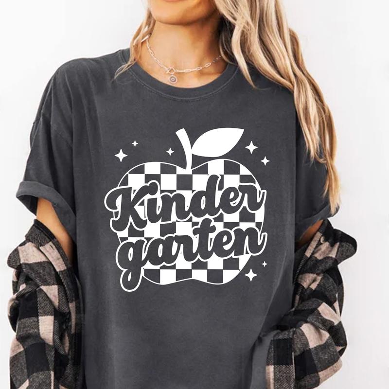 Comfort Kindergarten Teacher Shirt, Apple Teacher Shirt, Back To School Oufits, First Day of School Clothing, Groovy Teacher Graphic Tee Casual Comfy