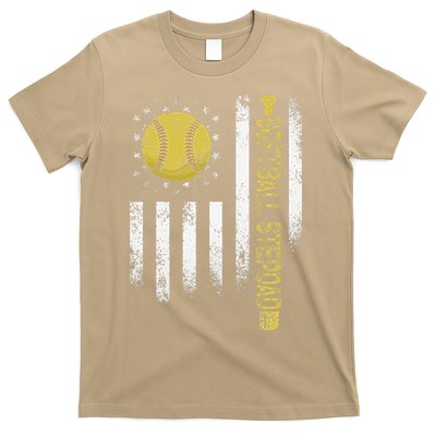 Distressed USA American Flag Softball Stepdad Fathers Day T-Shirt