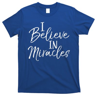 I Believe In Miracles Vintage Cool Bold Christian T-Shirt