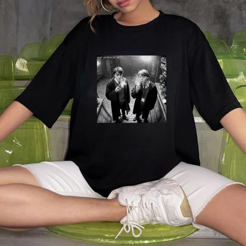 HP And Ron Sm00king Unisex Sweatshirt Hoodie Shirt Cotton Relaxed Fit, Hogwarts T-Shirt