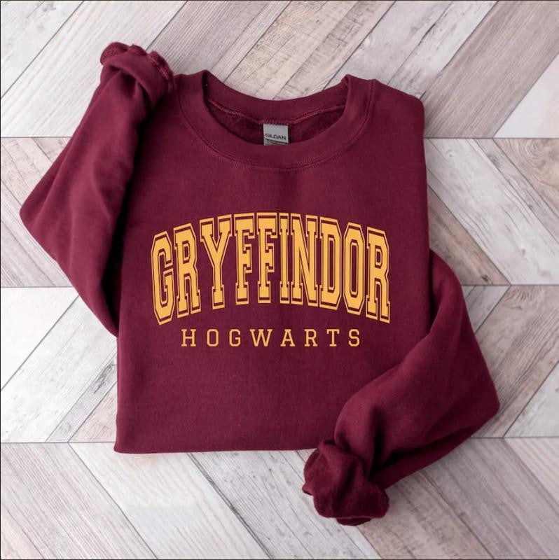 Vintage Wizard House Harry Potter Sweatshirt, Hogward Wizard School T-Shirt, Fantasy Wizard Shirt, Custom Wizard Houses Shirt, Magic Wizard Sweatshirt