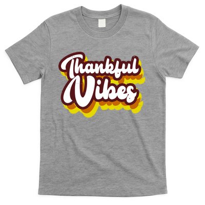 Thankful Vibes Retro Vintage T-Shirt